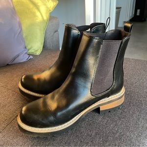 WOMENS CELINA CHELSEA BOOT